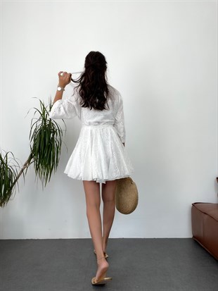Beyaz  Kuşaklı Etek Ucu Volan Fisto Detay  Elbise