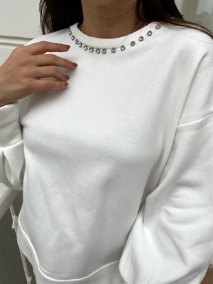 Beyaz  Yakası ve Sırtı Taş İşlemeli Balon Kol Sweatshirt