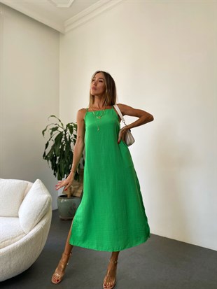 Çimen Yeşili  İnce Askılı Pamuk-Keten Yırtmaçlı Elbise