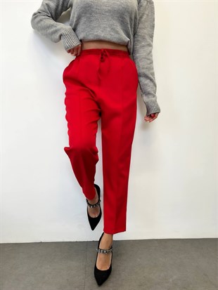 Kırmızı  Düz Kesim Bağcık Detay Kumaş Pantolon
