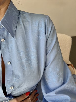 Mavi  Eteği Volanlı Kolu Lastikli Gömlek Yaka Elbise