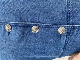 Mavi  Geniş Kol Kesim Taş Düğmeli Kısa Form Jean Ceket