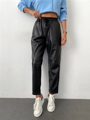 Siyah  Bağcık Detay Bol Kesim Deri Pantolon