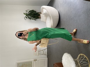 Yeşil  Kolsuz Yandan Yırtmaç Detay Elbise