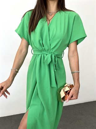 Yeşil  Yarasa Kol Bel Detaylı Elbise